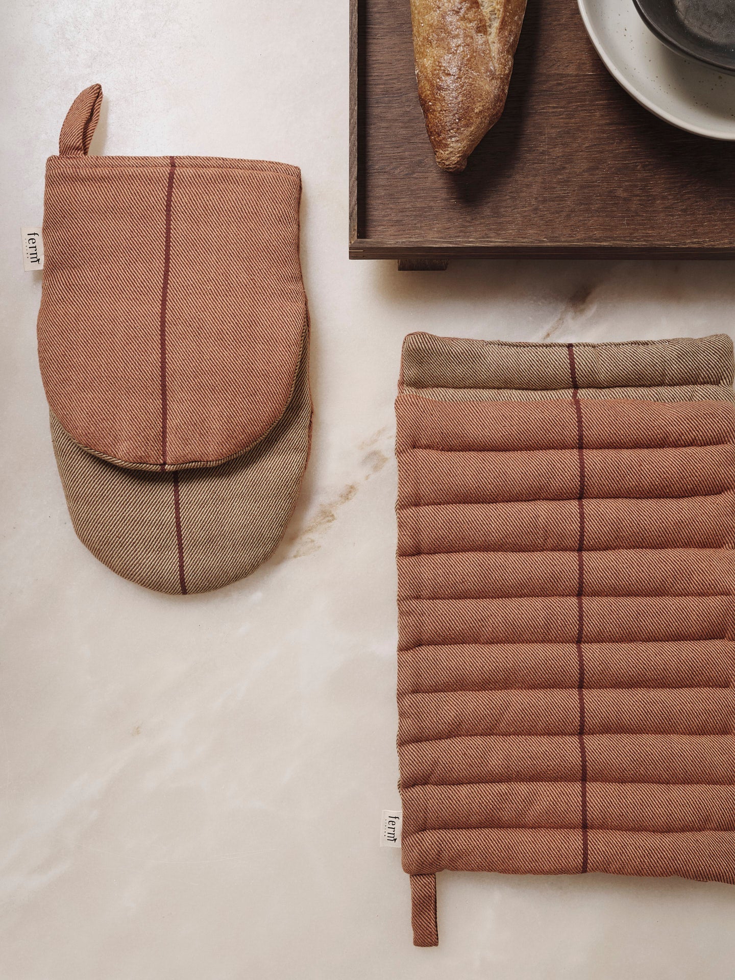 Ito Topflappen- & Ofenhandschuh-Geschenkset – Haselnuss