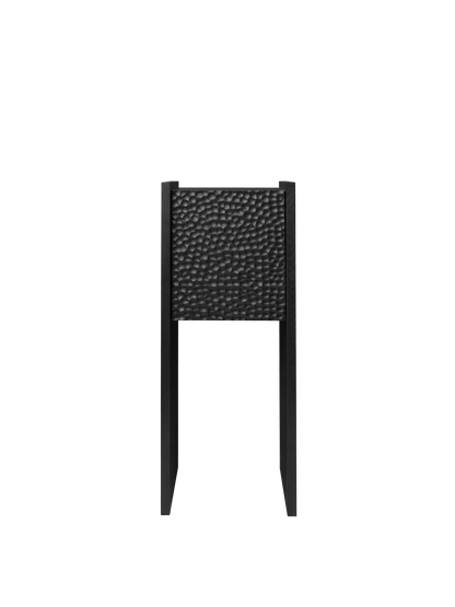 Scarni Sockelschrank – dunkel gebeizte Esche