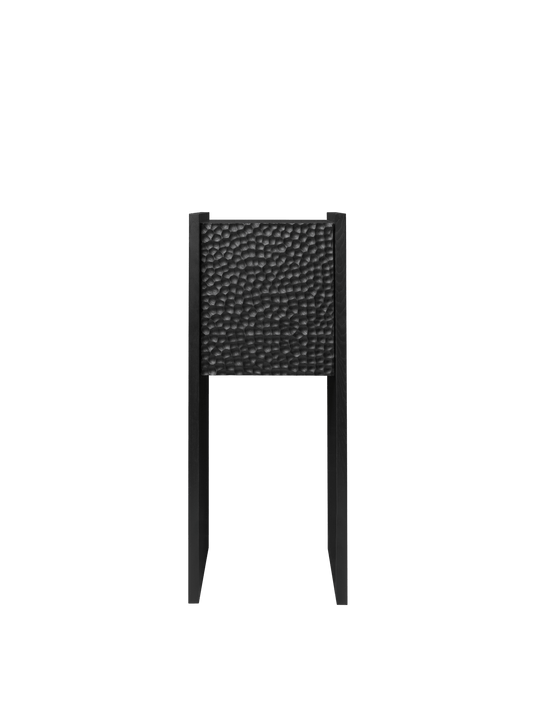 Scarni Sockelschrank – dunkel gebeizte Esche