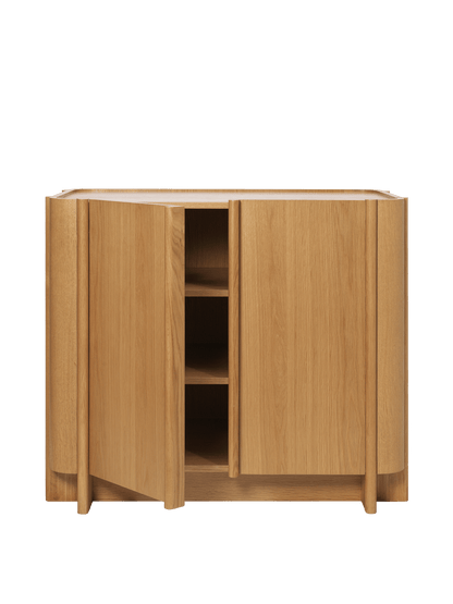 Kommode Tilu – Wildeiche Natur