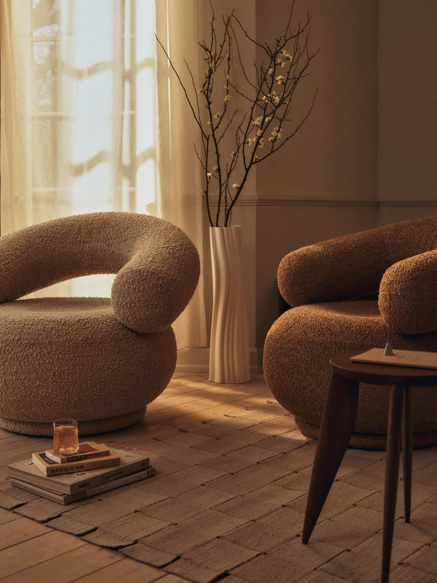 Orbo Loungesessel - Roh Bouclé - Natur