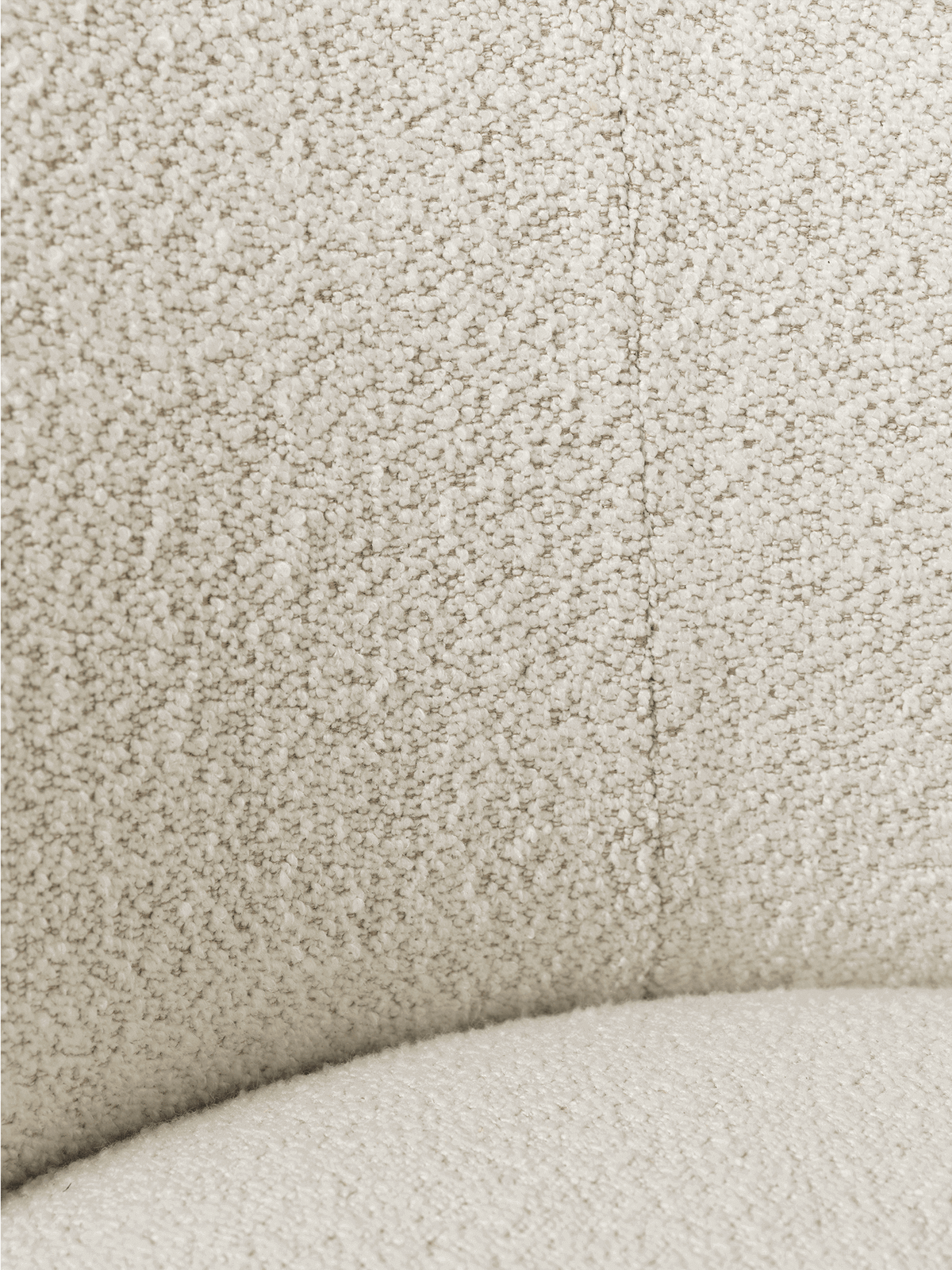 Rico Lounge Chair – Weicher Bouclé – Off-White/Sand